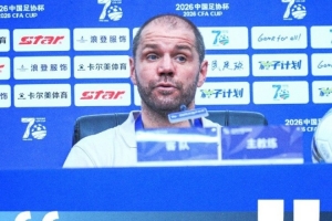 【赛后声音】主教练罗比·尼尔森表示:今天球迷让我印象深刻