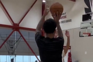 劲球直播-足球赛事直播-篮球赛事直播-NBA|CBA|英超直播