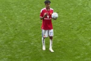 超新星!15岁JJ·加布里埃尔青年欧冠首秀戴帽,曼联U19以5-0大胜