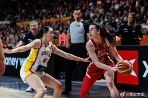 女篮世界杯综述:末节一波流 美国与法国会师决赛