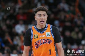 难救主!李添荣替补25分钟8中5拿到14分3助 三分5中4